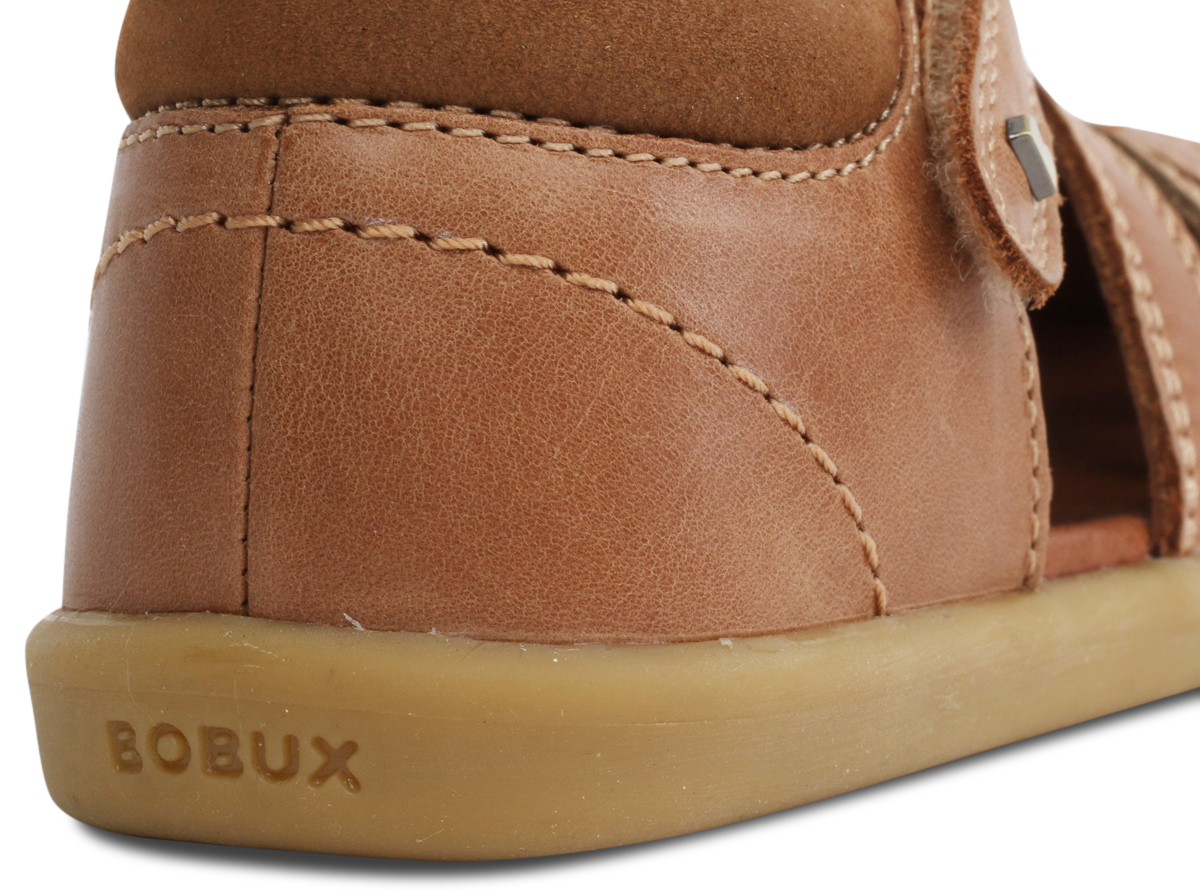 I-Walk Roam Closed Sandal (Caramel)