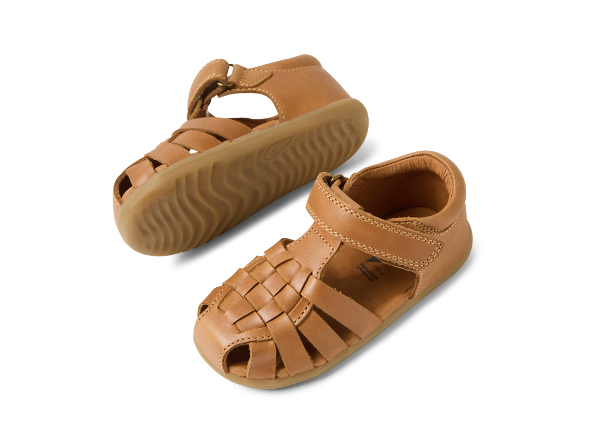 Step Up Harbor (Caramel)