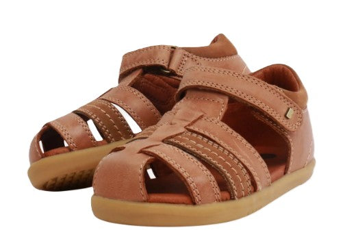 I-Walk Roam Closed Sandal (Caramel)