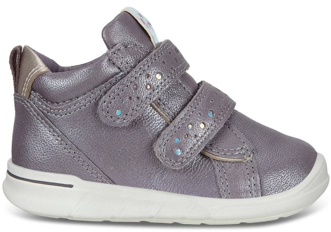 First Enclosed (Dusk/Chameleon)