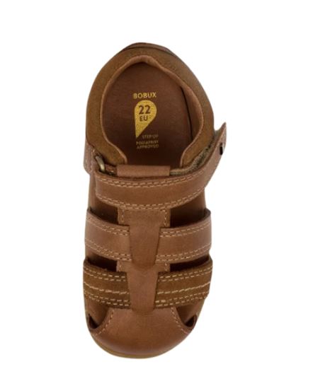 Step Up Roam Closed Sandal (Caramel)